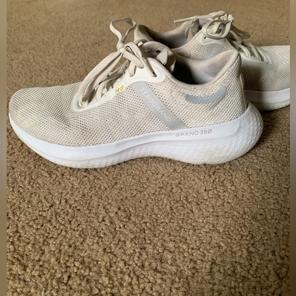 Cole Haan Women's Zerogrand Outpace Runner Ii Running Shoe - White Mesh - 6.5B - Picture 6 of 11